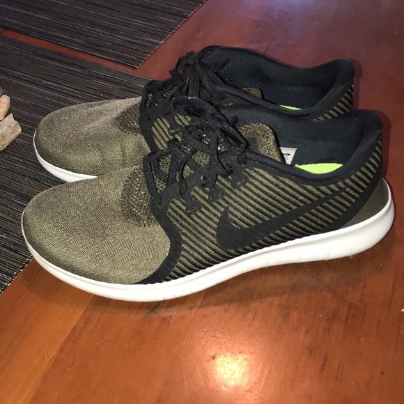 nike free run commuter mens